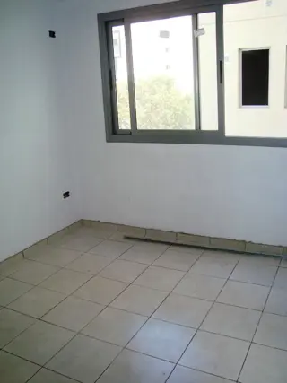 EXCELENTE DEPARTAMENTO EN GENERAL PAZ  1 DORMITORIO foto 2