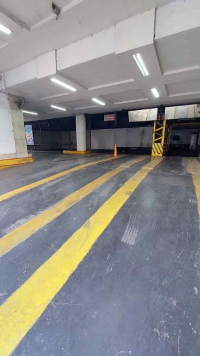 VENTA COCHERA EDIFICIO SHELL GRAL PAZ 200 Y 9 DE J foto 3