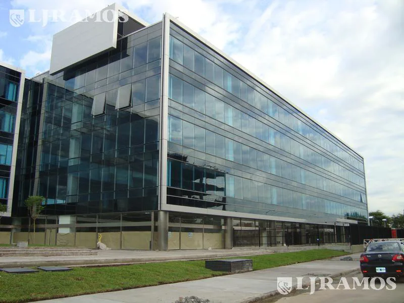 Alquiler de oficina de 700 m2 en Olivos foto 3