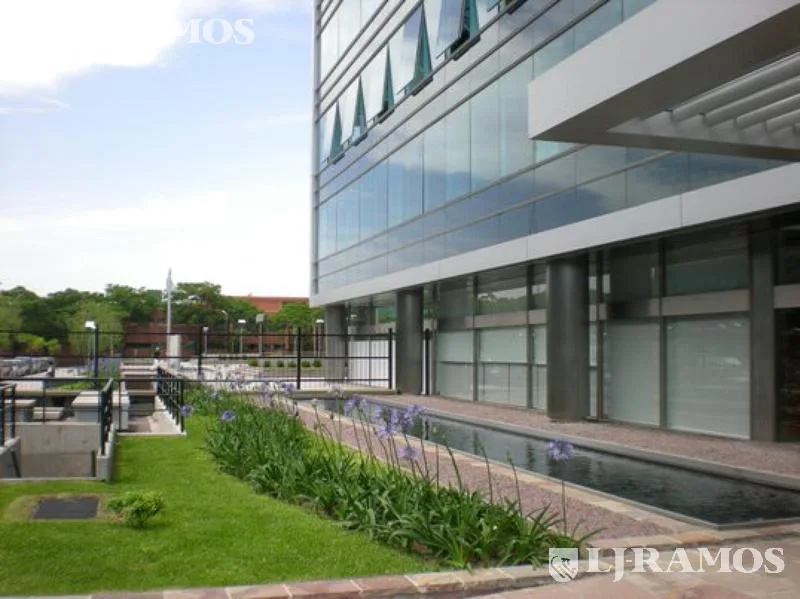 Alquiler de oficina de 700 m2 en Olivos foto 5