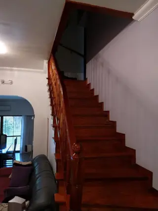 Hermoso Chalet de Tres Dorm. + Playroom y Jardin con Pileta en Venta. foto 3
