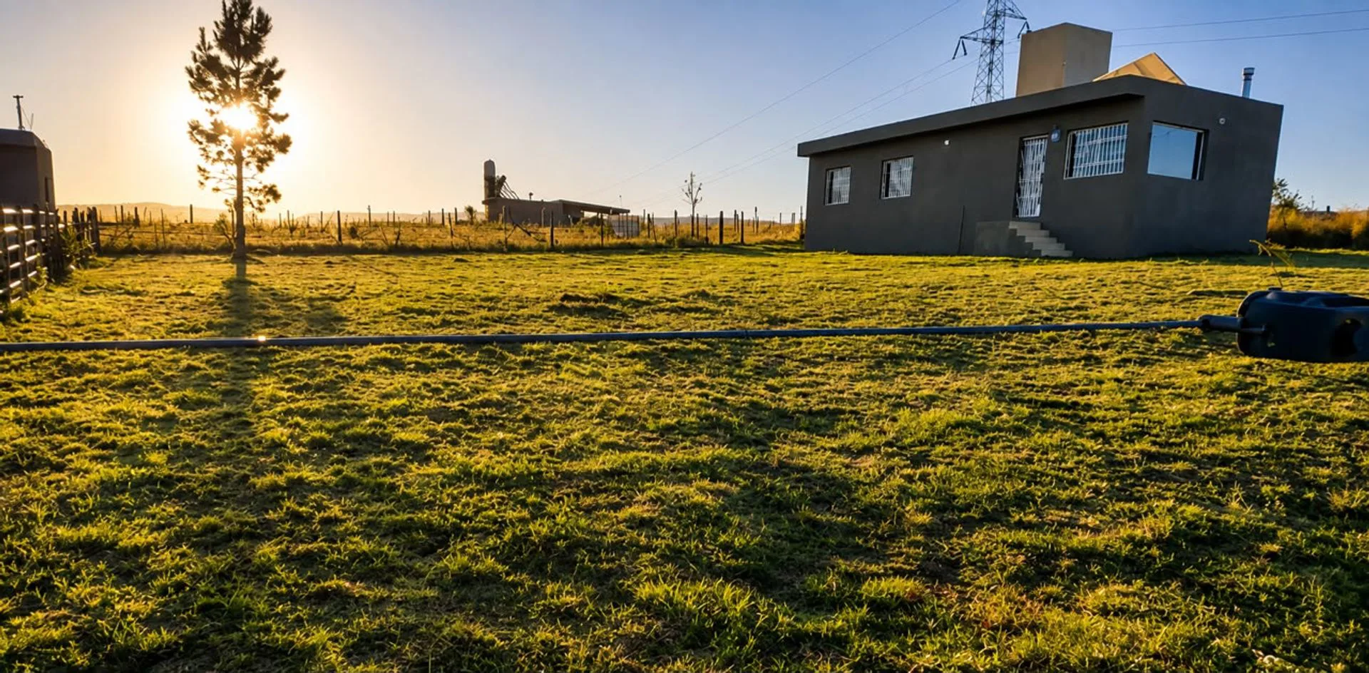 VENTA CASA POTRERO DE GARAY PAMPA ALTA CON TERRENO foto 4
