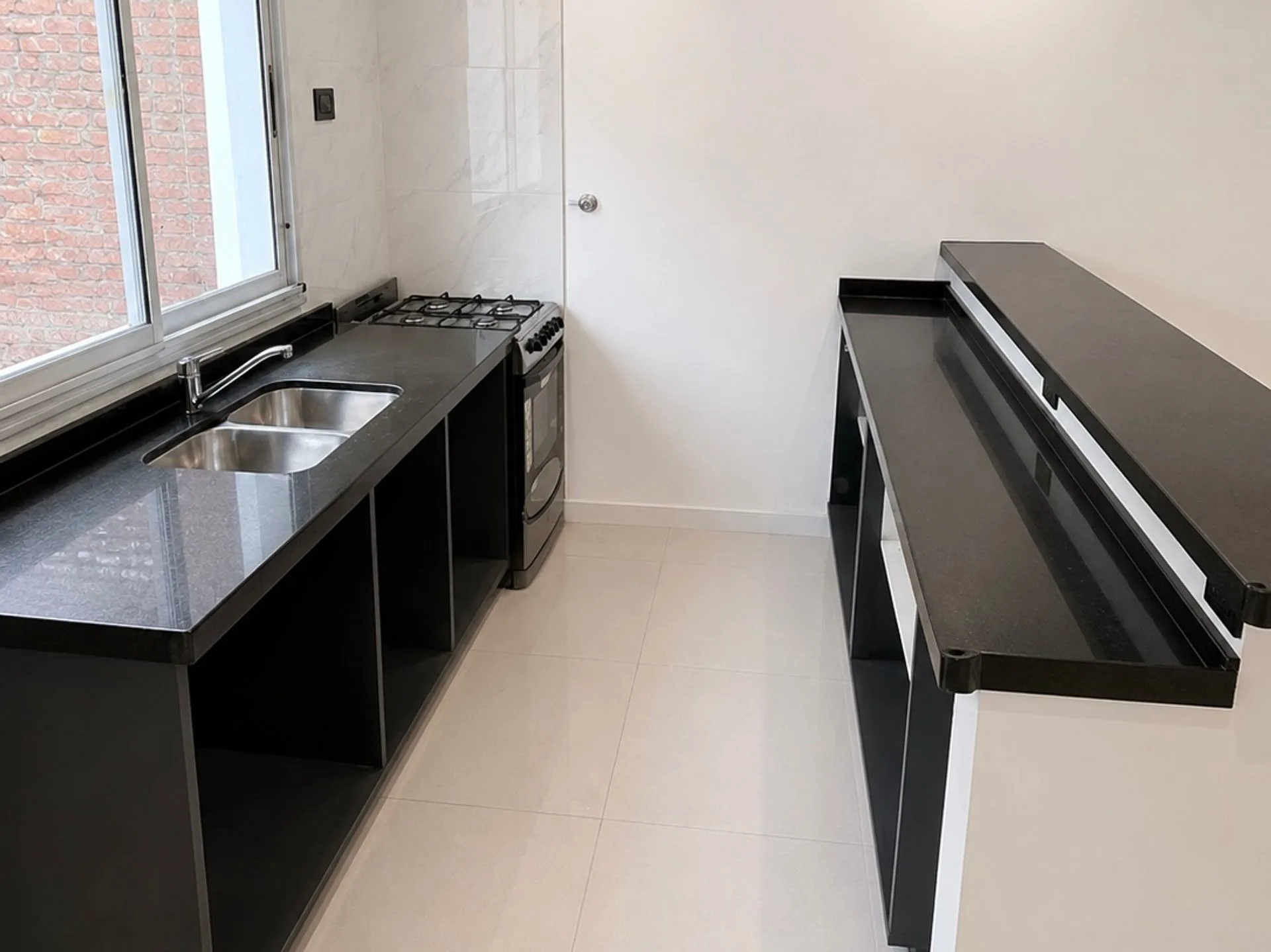 VENTA DEPTO C/ COCHERA CENTRO SAN NICOLAS NUEVO foto 4