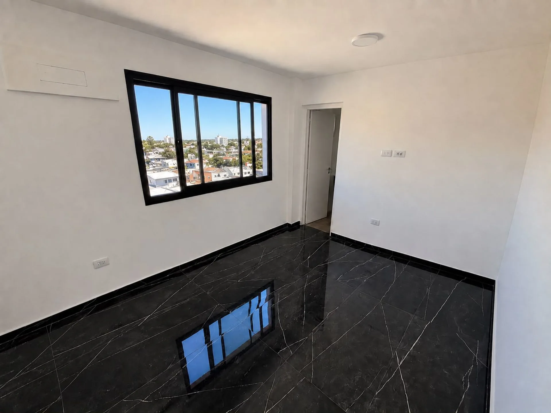 Depto. venta a estrenar monoambiente en San Martin foto 3