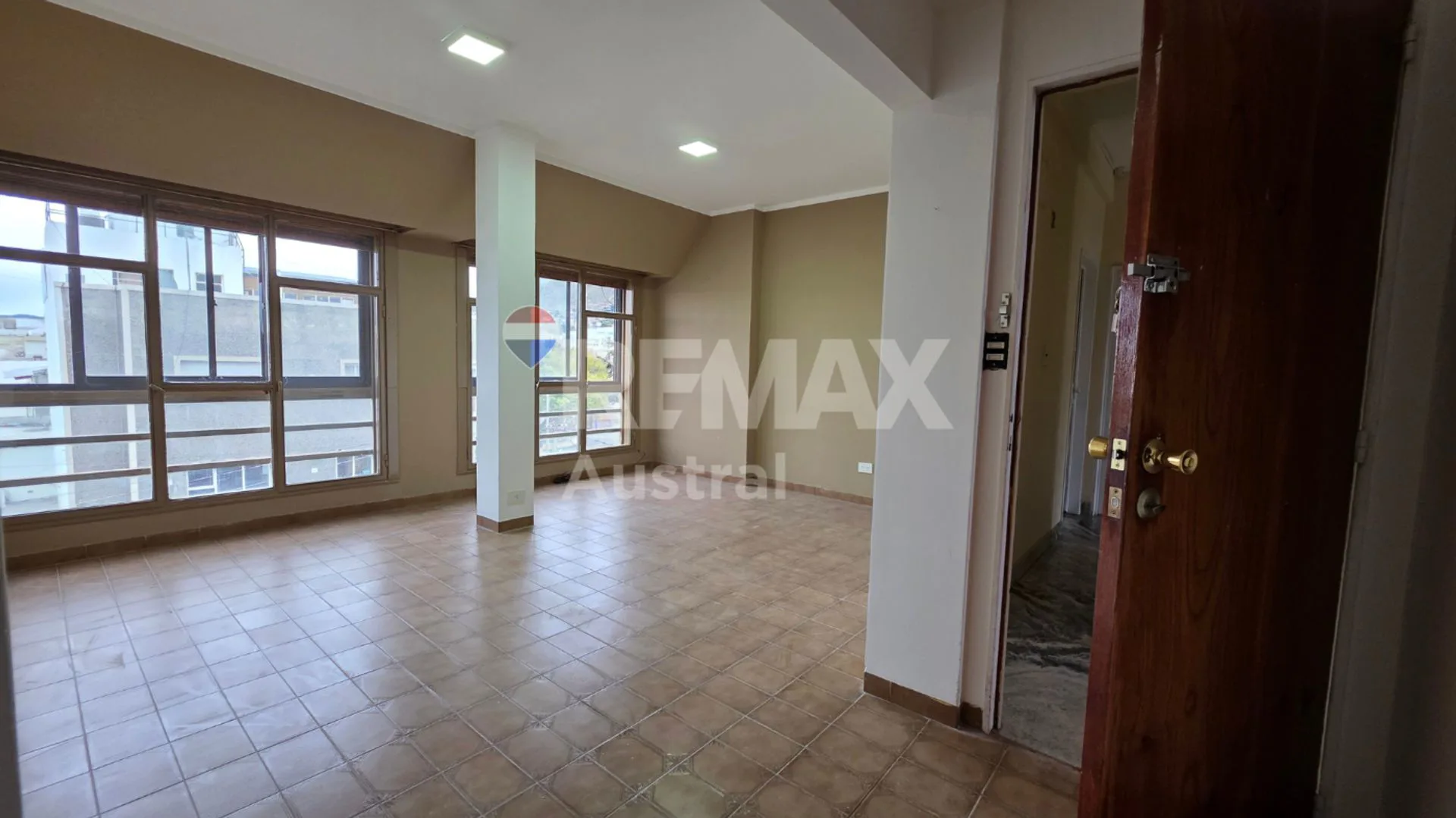 DEPARTAMENTO DE 2 DORMITORIOS EN VENTA en La Loma foto 5