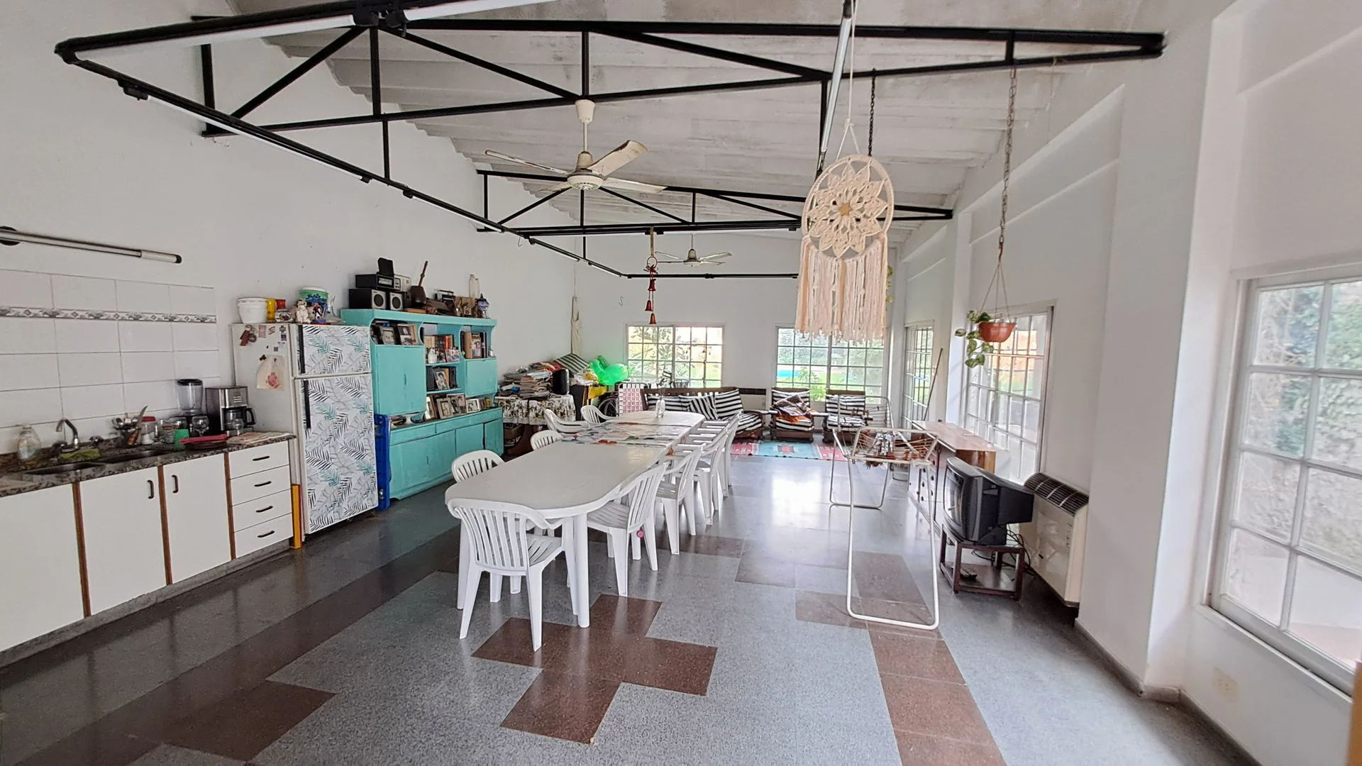 EXCELENTE CASA EN LOTE DE 9MTS FTE X 64MTS FONDO foto 4