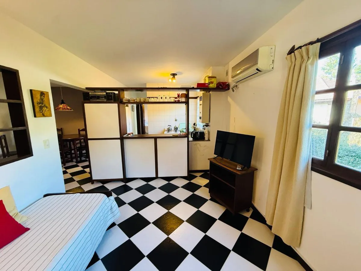 VENTA DEPARTAMENTO PINAMAR 3 AMB GAS PISCINA foto 5