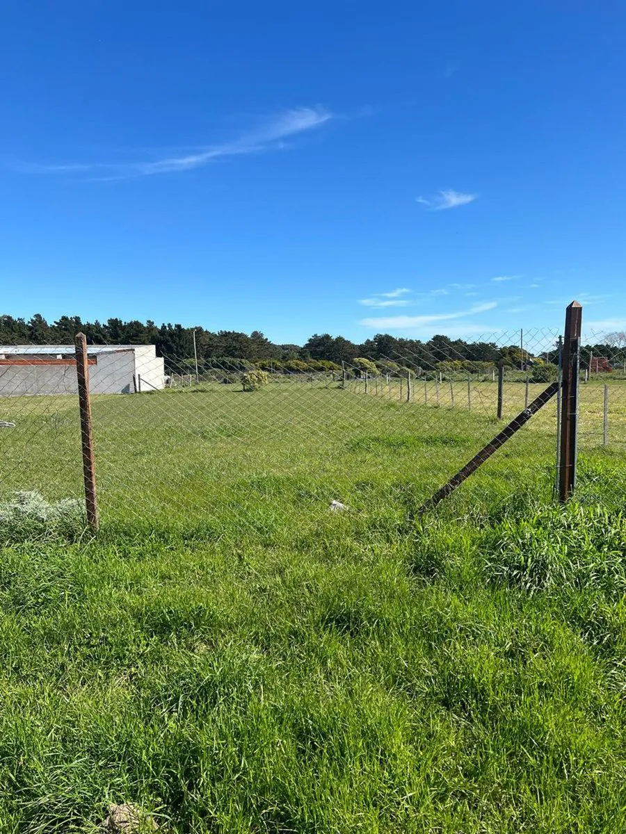 VENTA LOTE ACANTILADOS 15 X 40 Calle 513 y 14 foto 3