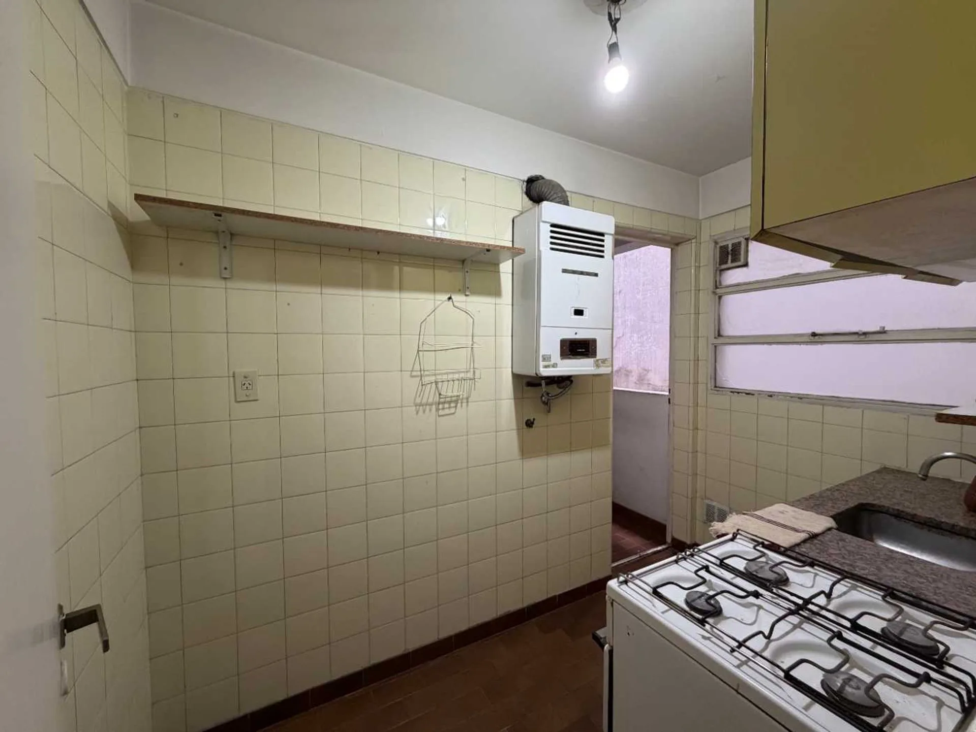 MONO VENTA BELGRANO C/cocina separada y lavadero foto 4