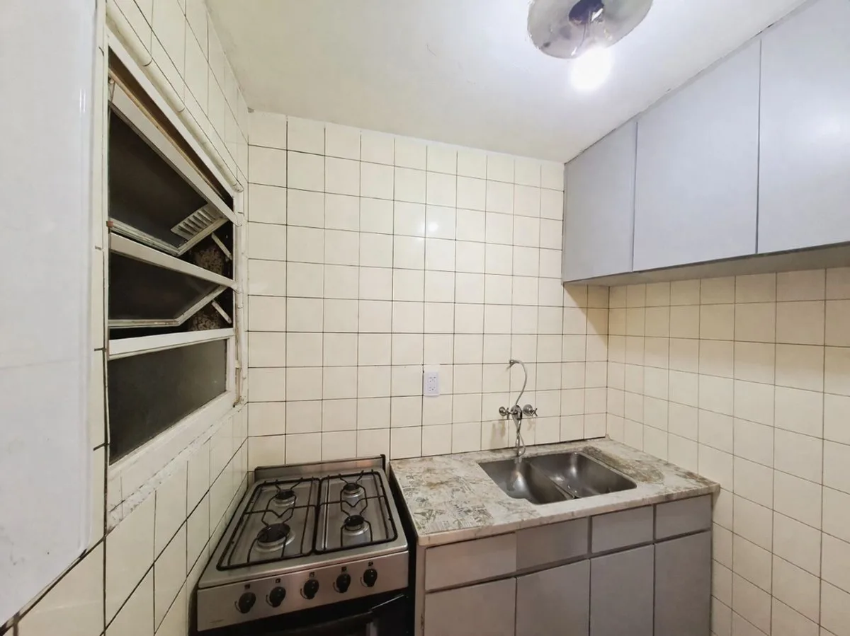 Departamento 2 Amb. en Caballito. A Refaccionar foto 4