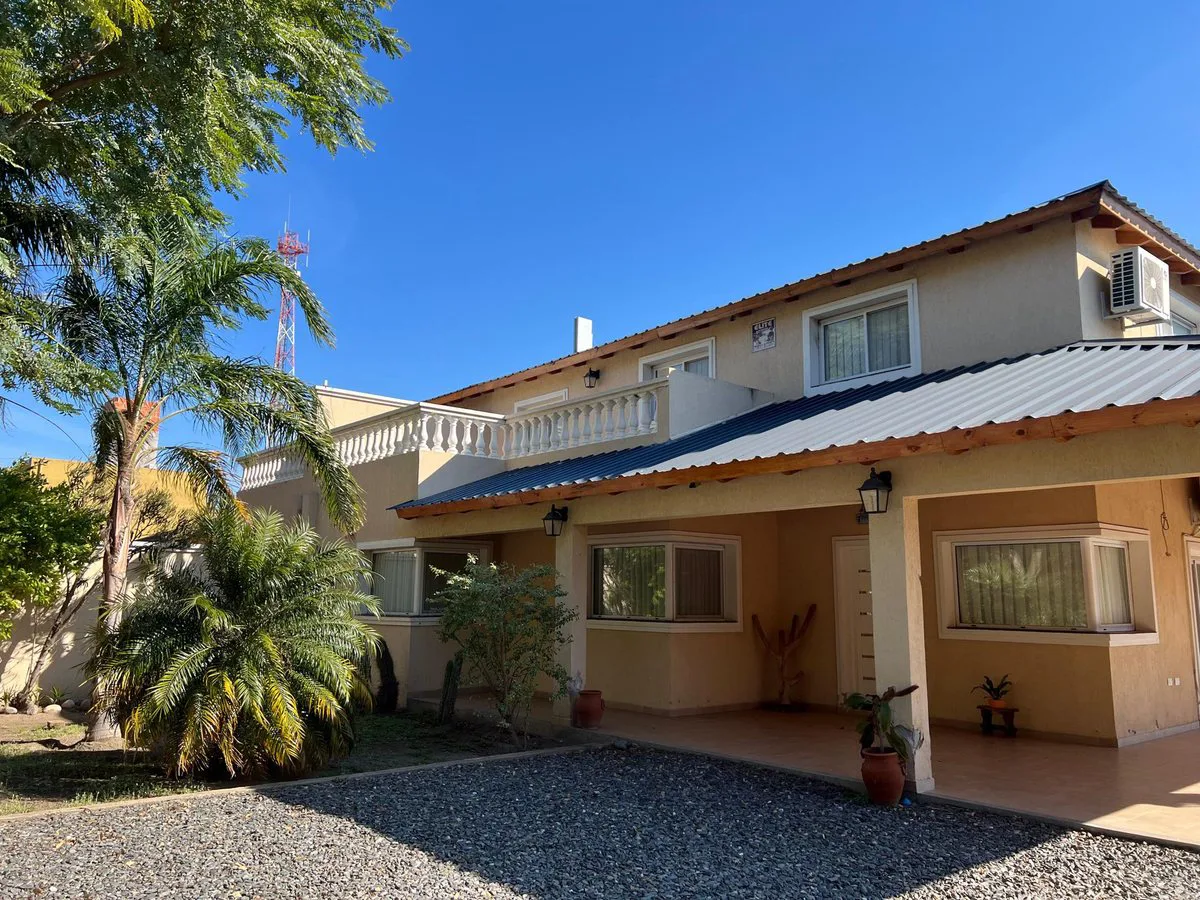 SE VENDE CASA 1° NIVEL, FRAY M. ESQUIÚ FACILIDADES foto 4