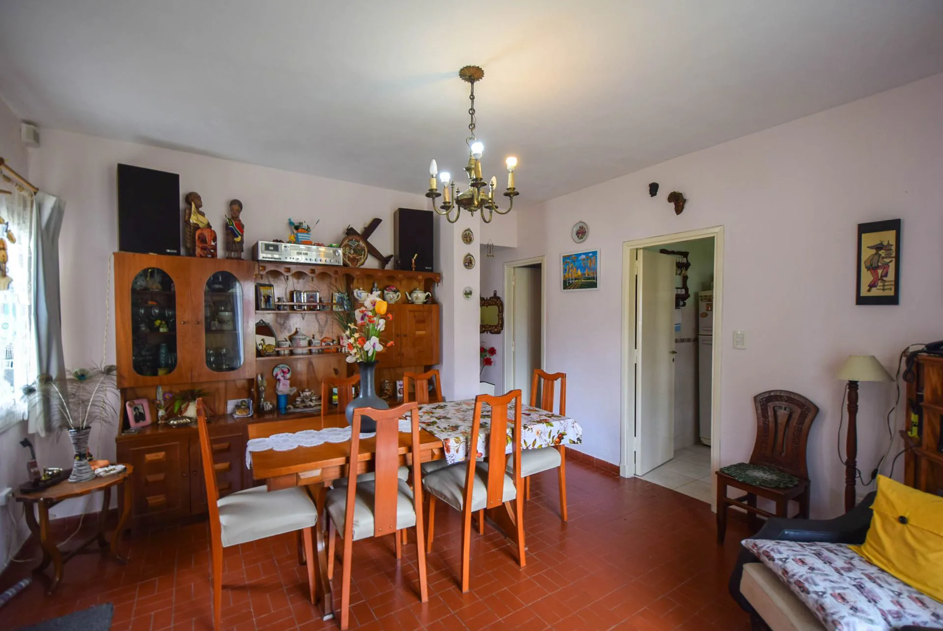 VENTA DEPARTAMENTO 3 AMB. CON QUINCHO CAISAMAR foto 2