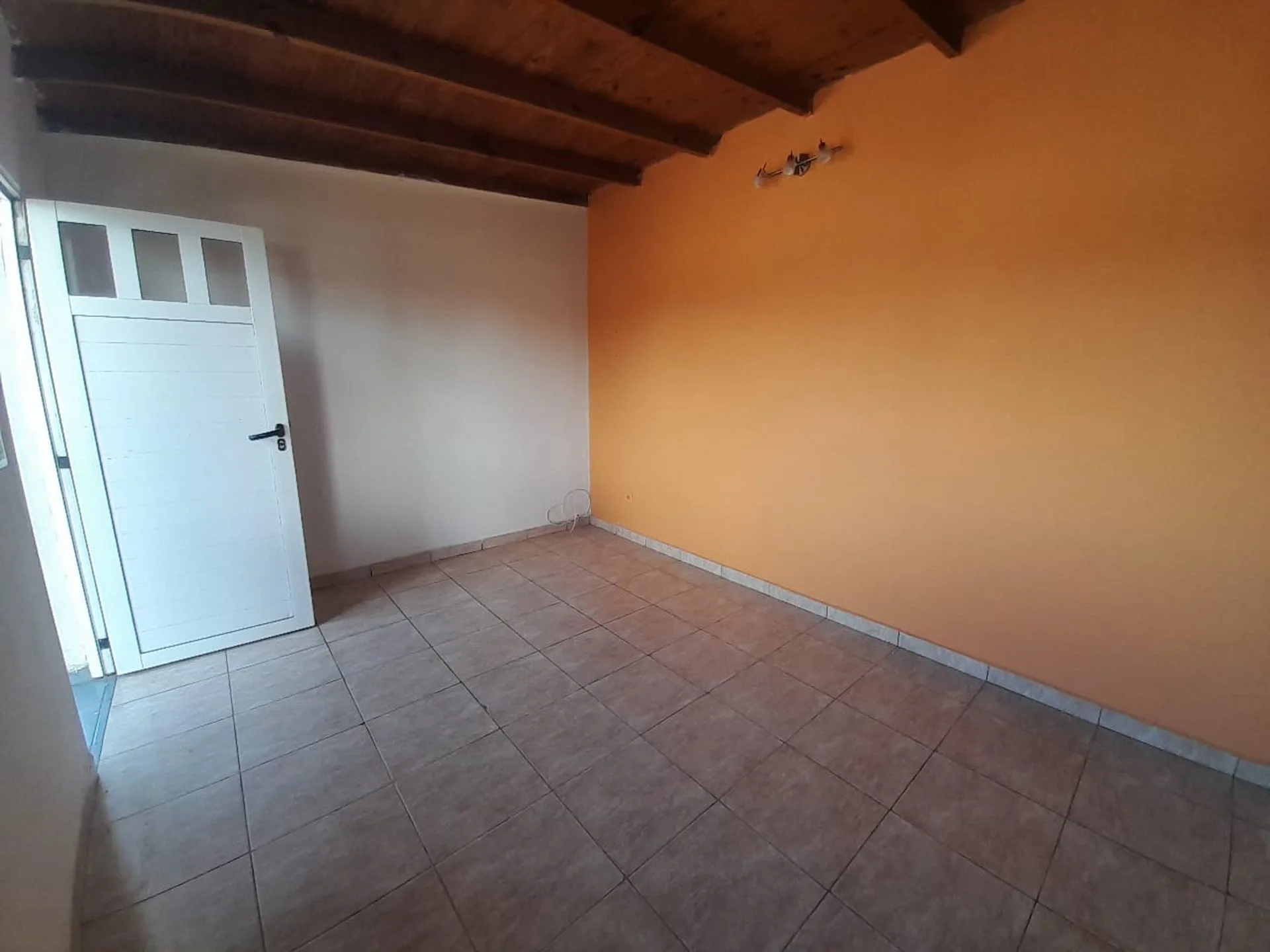 DEPTO 3 AMBIENTES EN VENTA EN BALCARCE foto 3