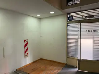 Venta Local c/ Subsuelo y Oficinas | Apto T. Rubro foto 2