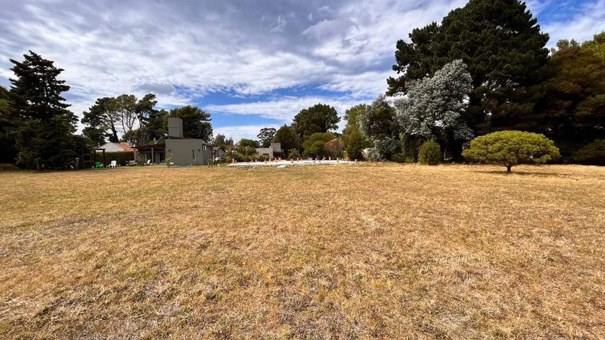 VENTA LOTE 420M2 EN LAS LOMAS MIRAMAR foto 3