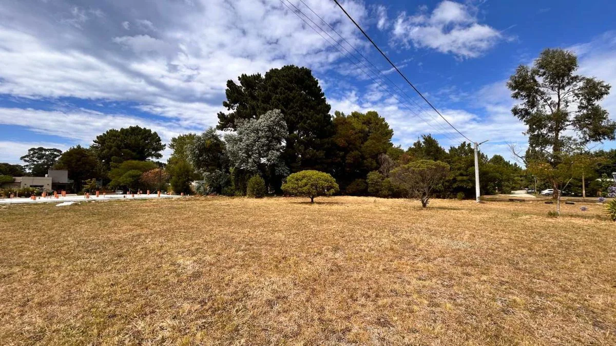 VENTA LOTE 420M2 EN LAS LOMAS MIRAMAR foto 4