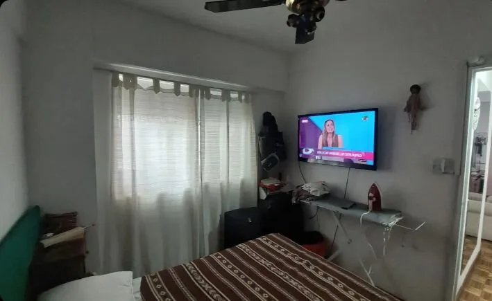 Se vende un departamento de 2 ambientes con patio - Nueva Pompeya foto 2