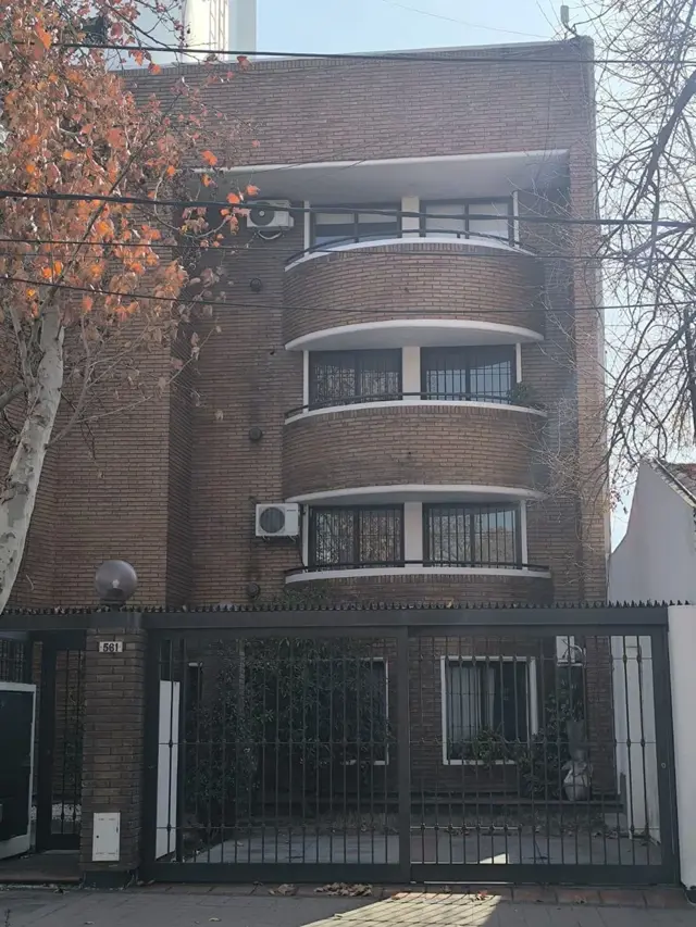 Remax Vende Piso en 5ta seccion Mendoza