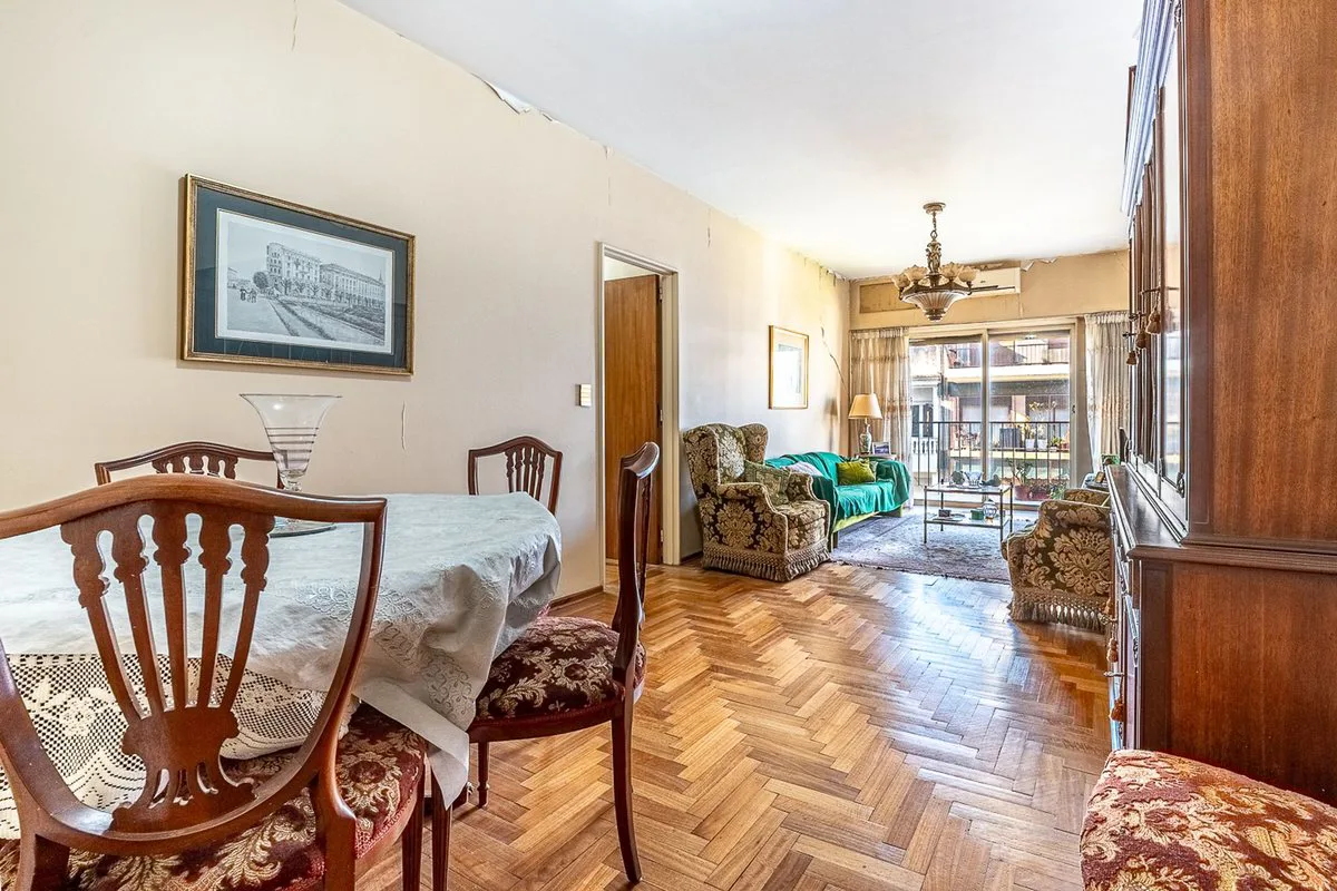 VENTA DEPTO 4 AMB BALCON COCHERA  BAULERA BELGRANO foto 4