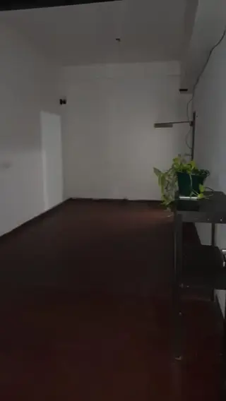 LOCAL EN PLENO CORORAZON DE CIUDAD JARDIN foto 2