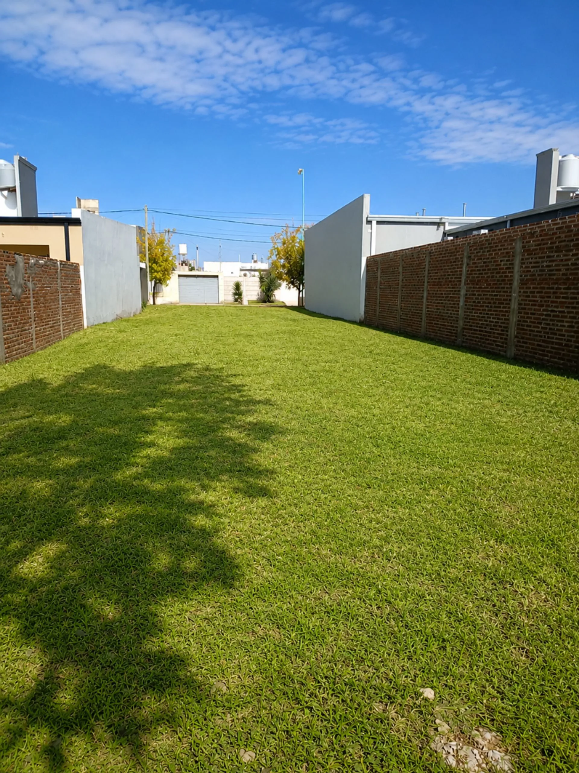 REMAX VENDE TERRENO 400 METROS PRADERAS SANTA FE foto 2