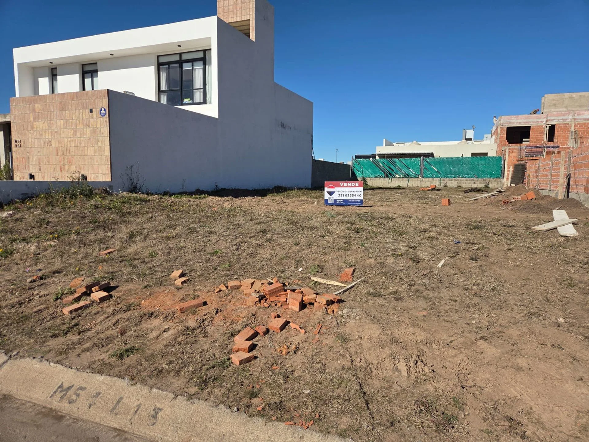 SE VENDE LOTE 360 MTS2 EN DOCTA BOULEVARD foto 3