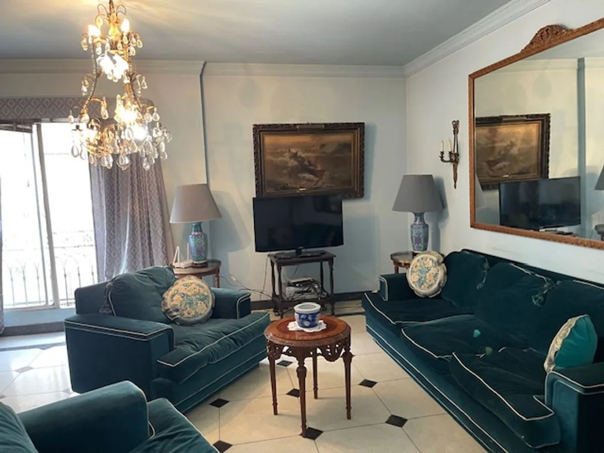 Venta Piso a refaccionar Quintana 400, Recoleta foto 2