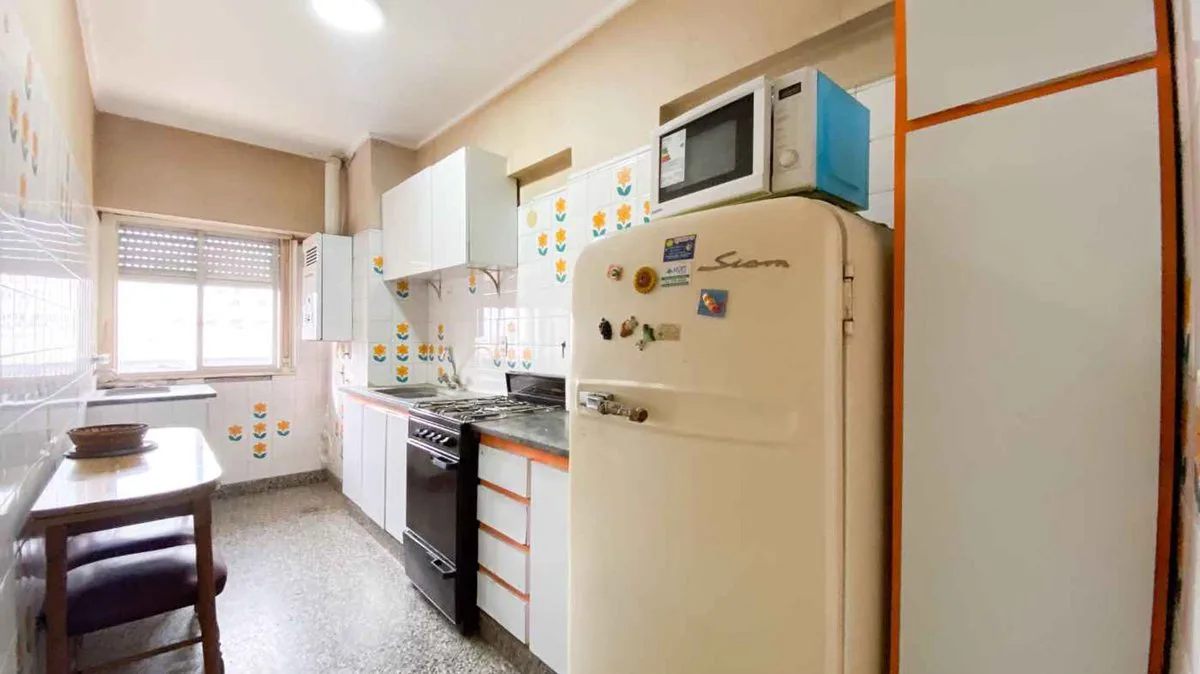 VENTA DEPARTAMENTO 3 AMB BALCÓN Y COCHERA LA PERLA foto 3