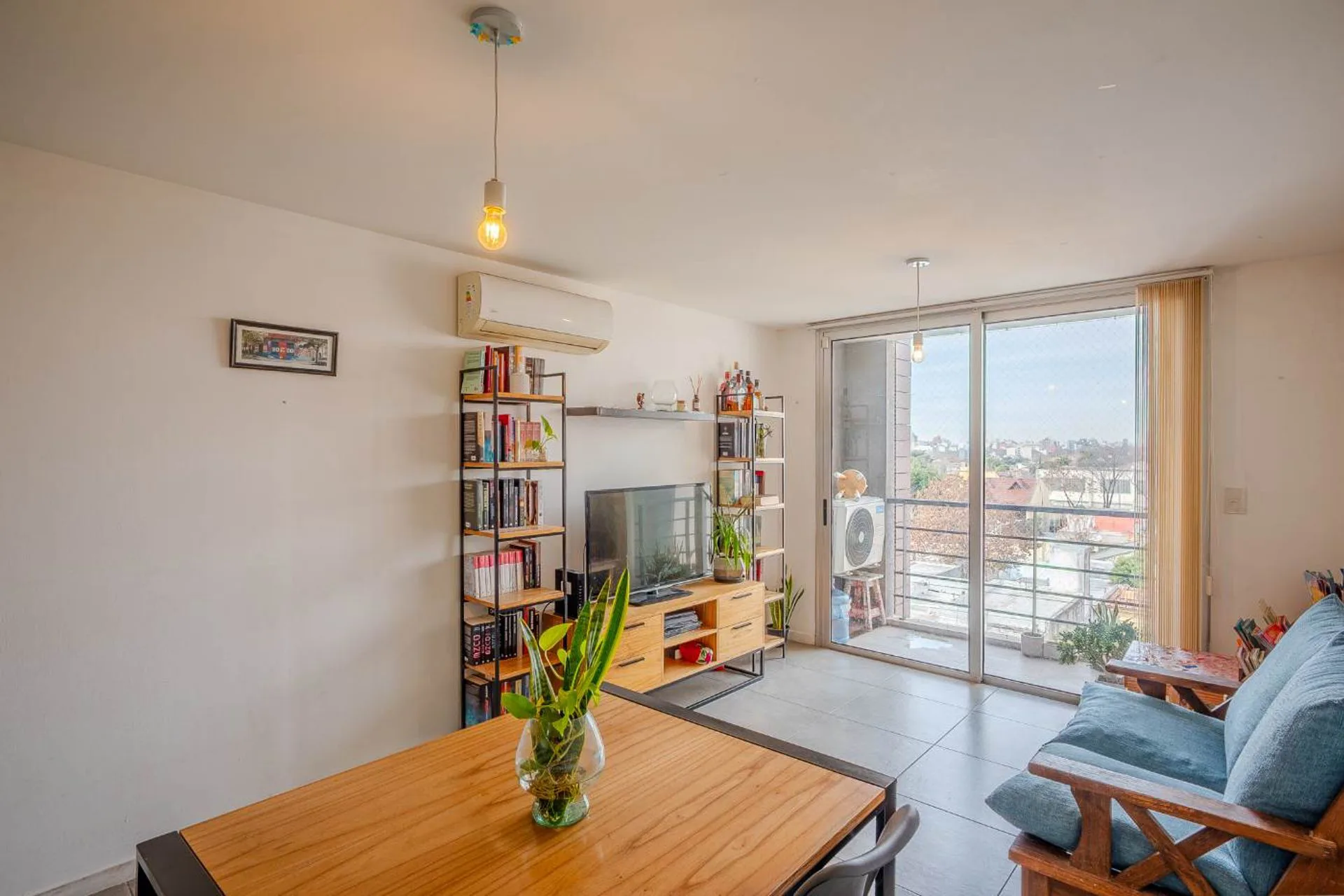 VENTA DEPARTAMENTO DOS AMBIENTES C COCH CASTELAR foto 3