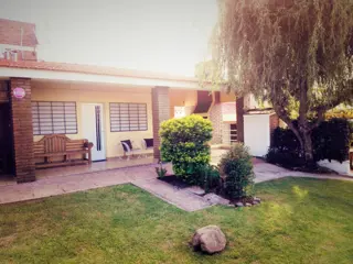 HERMOSA PROPIEDAD EN VENTA EN BARRIO MALVINAS  A MEDIA CUADRA DE AV. CARCANO ESPECTACULAR LOTE foto 4