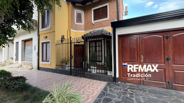 CASA EN VENTA - RESISTENCIA FRENCH 1146
