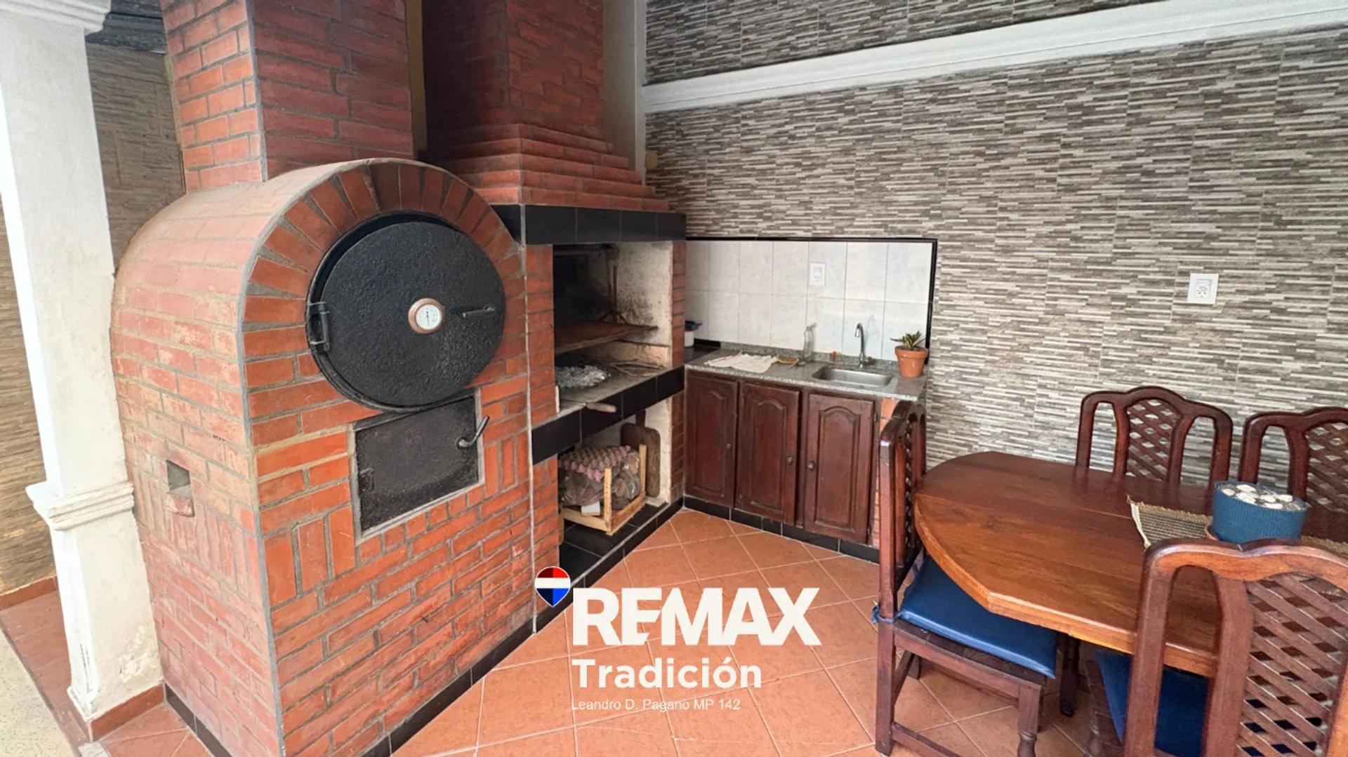 CASA EN VENTA - RESISTENCIA FRENCH 1146 foto 4