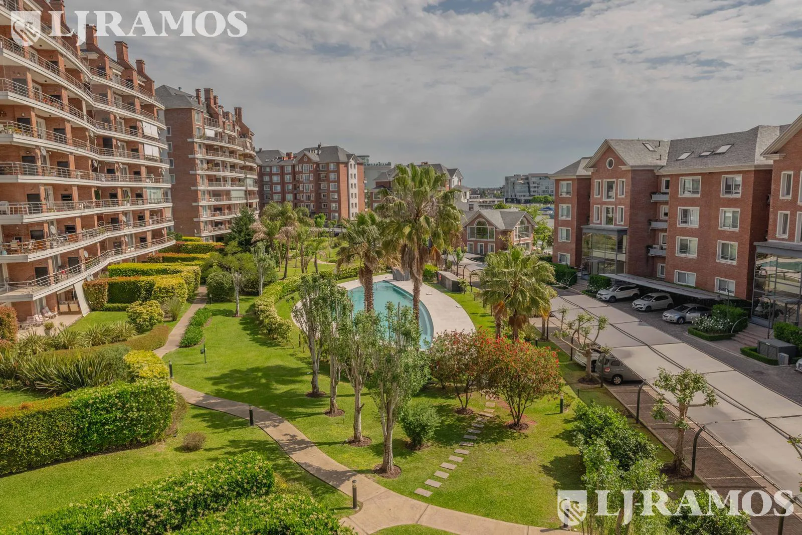 Departamento de 2 amb en venta y/o alquiler en Miradores de la Bahía - Nordelta foto 2