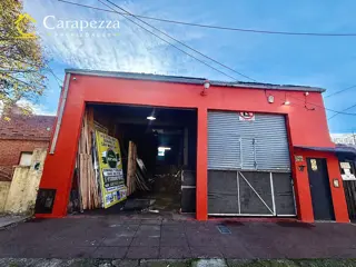 Galpon + Casa 3 Amb en Venta en Villa Bosch foto 1