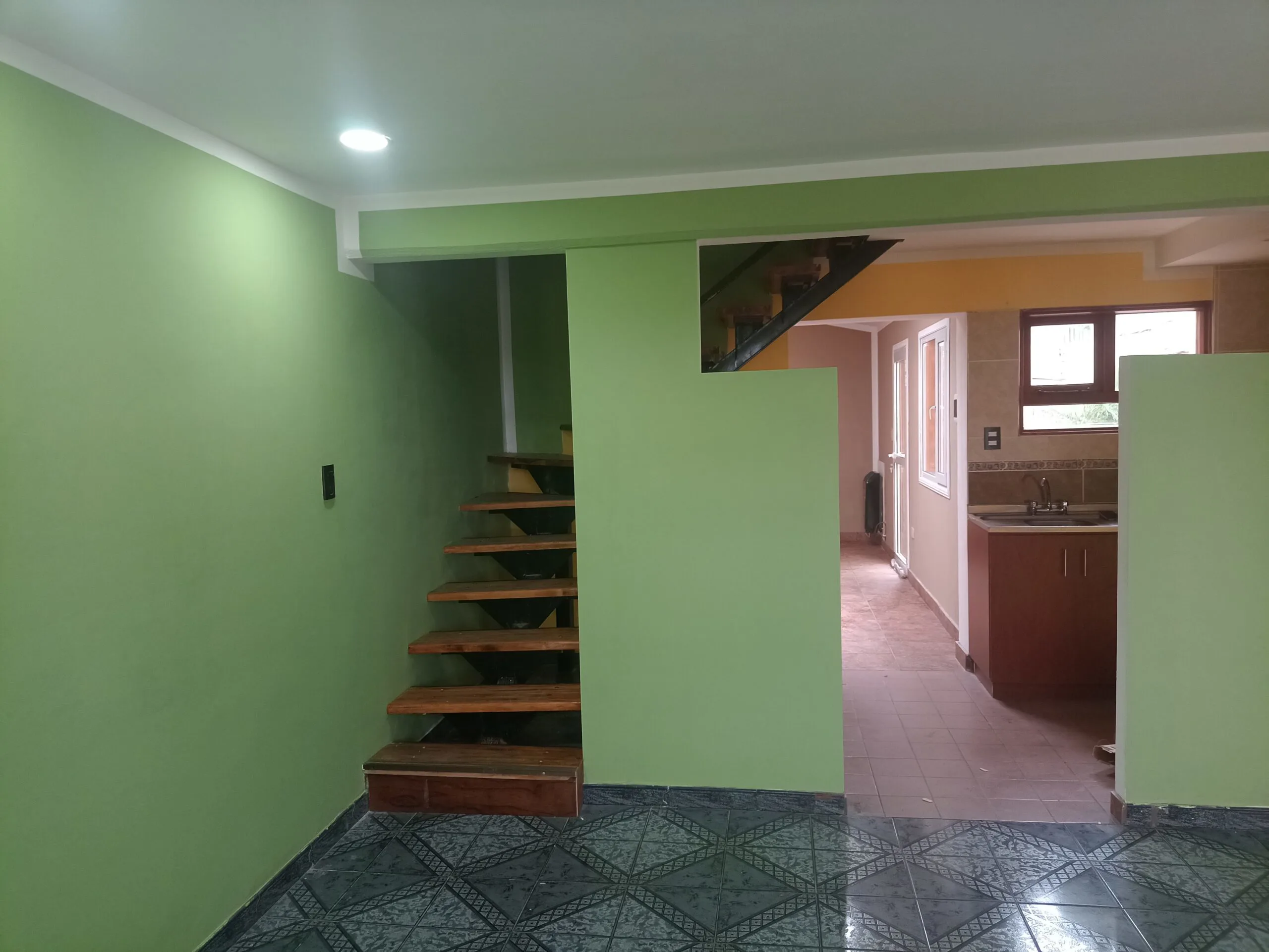 ALQUILER – DUPLEX 2 DORMITORIOS – Barrio AEROPUERTO foto 4