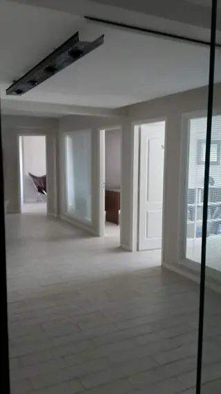 Oportunidad. Excelente propiedad con amplio frente sobre calle Mitre -Apta todo Uso- foto 2