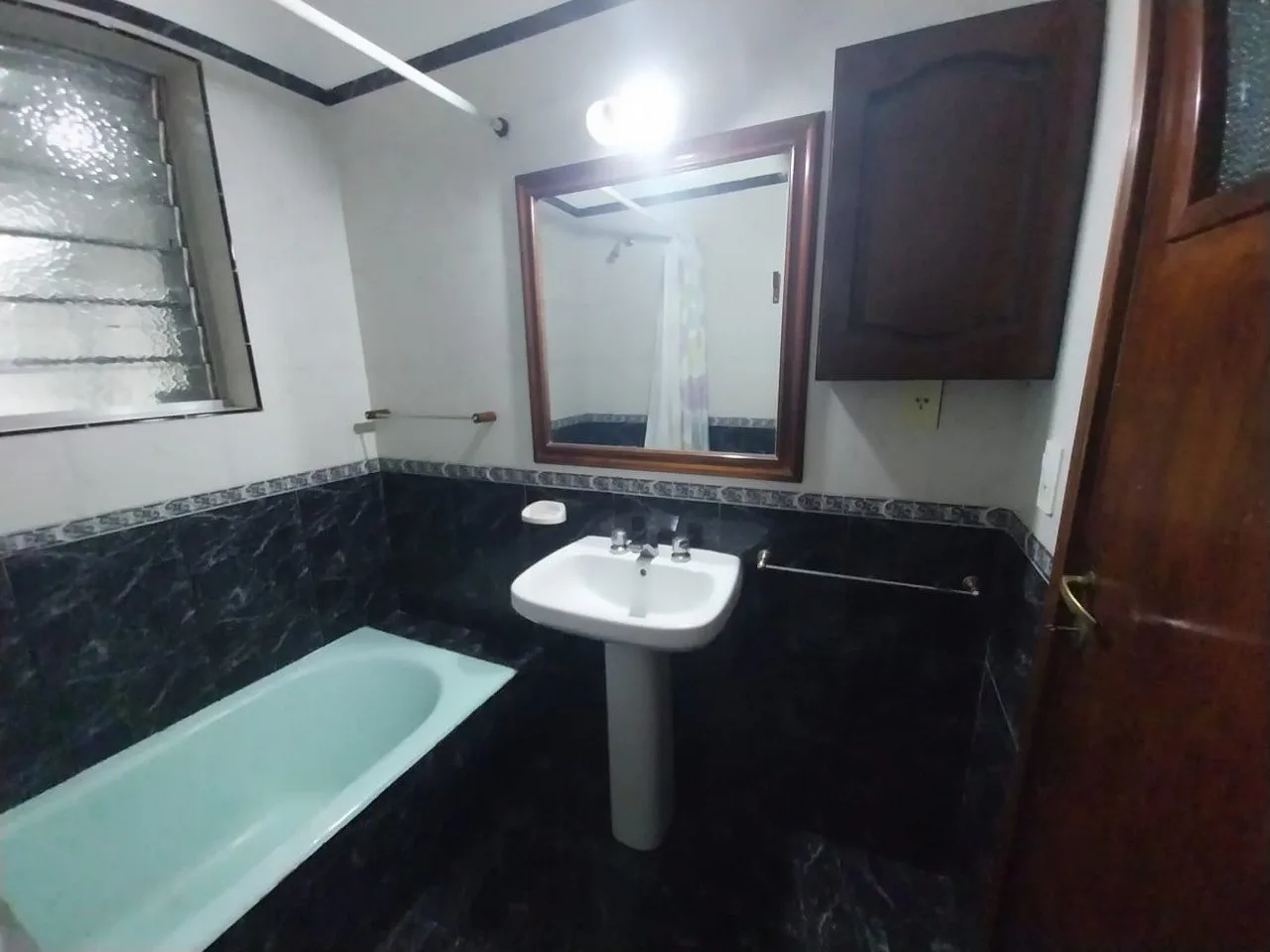 VENTA CASA 3 AMBIENTES - SAN ANDRES - OPORTUNIDAD -PERMUTA foto 3