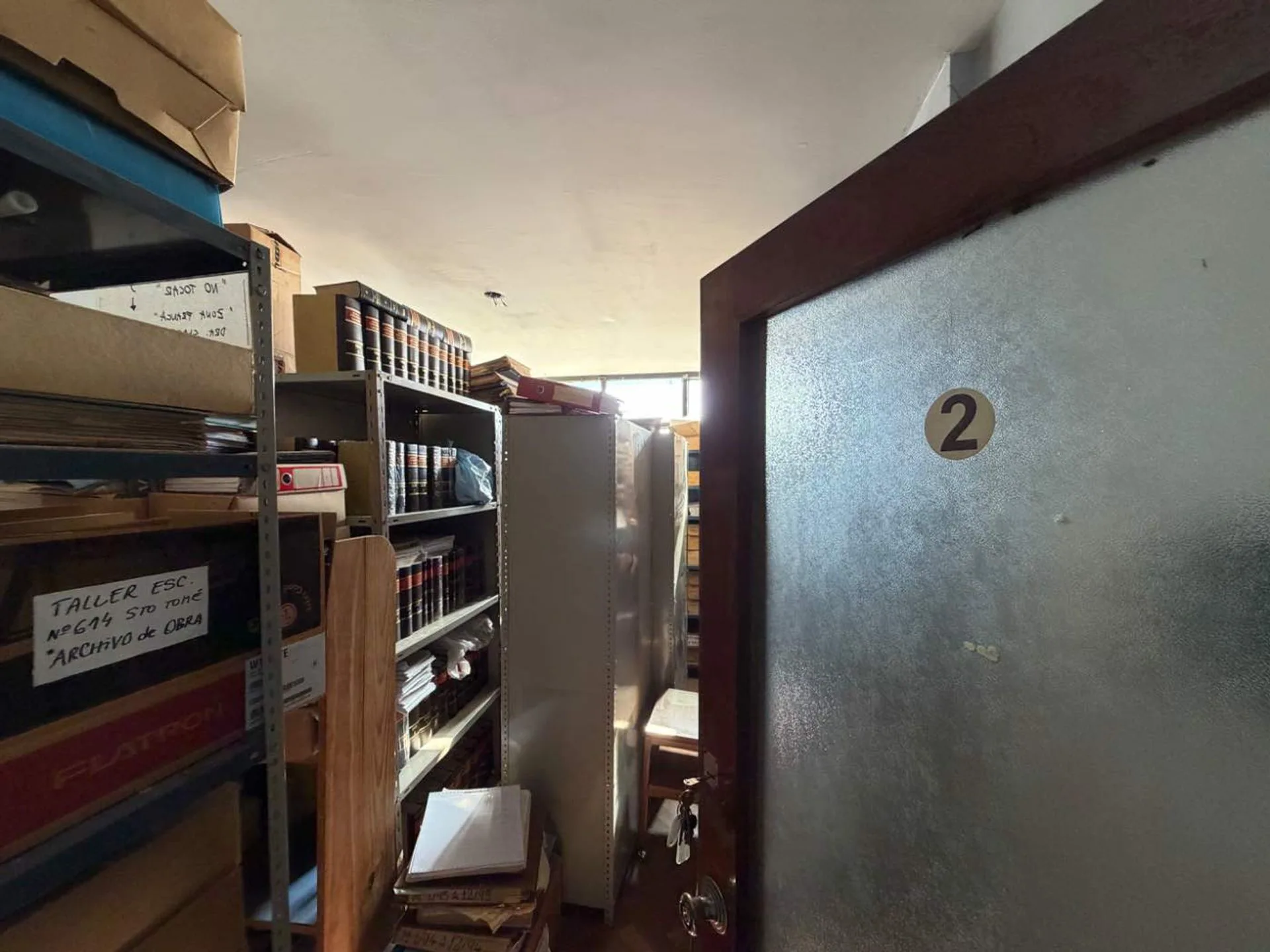 Venta Oficina en edificio Hermes III foto 2