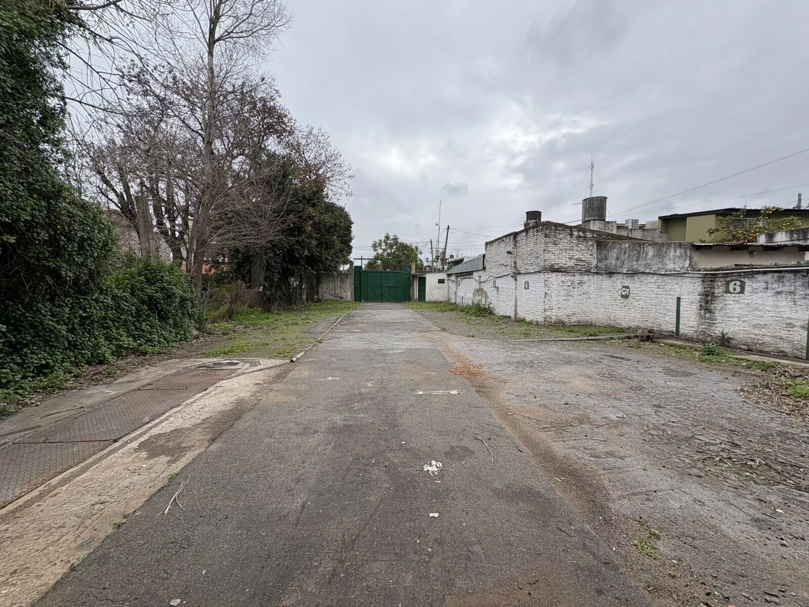 Galpón Sobre Lote de 535m2 en Excelente Ubicación foto 4