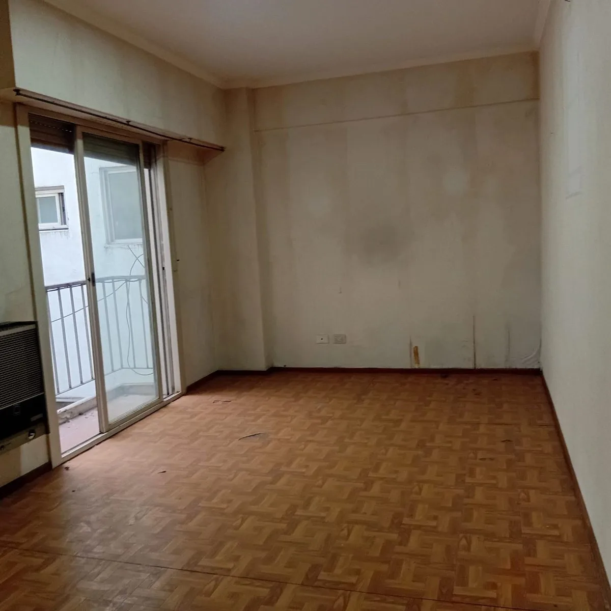VENTA DEPTO DOS AMB. A REFACCIONAR EN CABALLITO foto 3