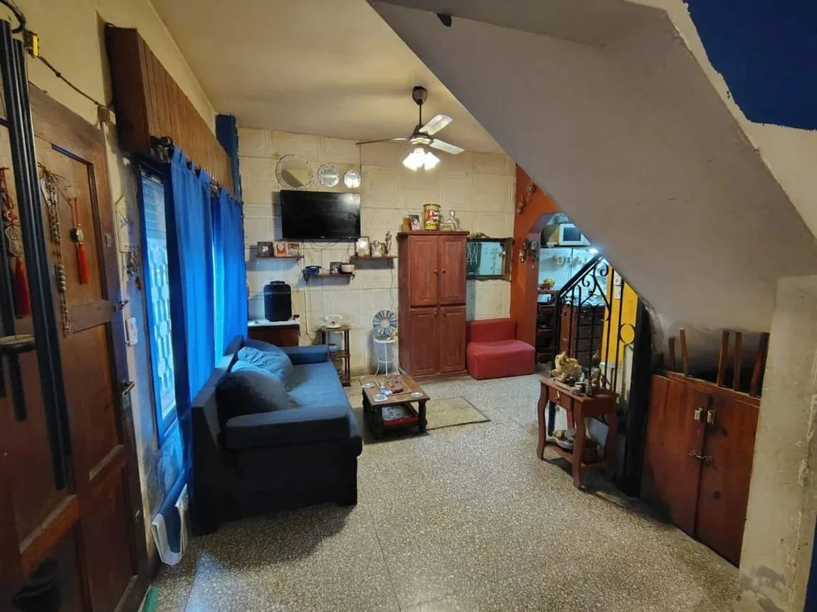CASA 4 AMB, LOTE PROPIO - VENTA DIRECTA - MORON foto 5