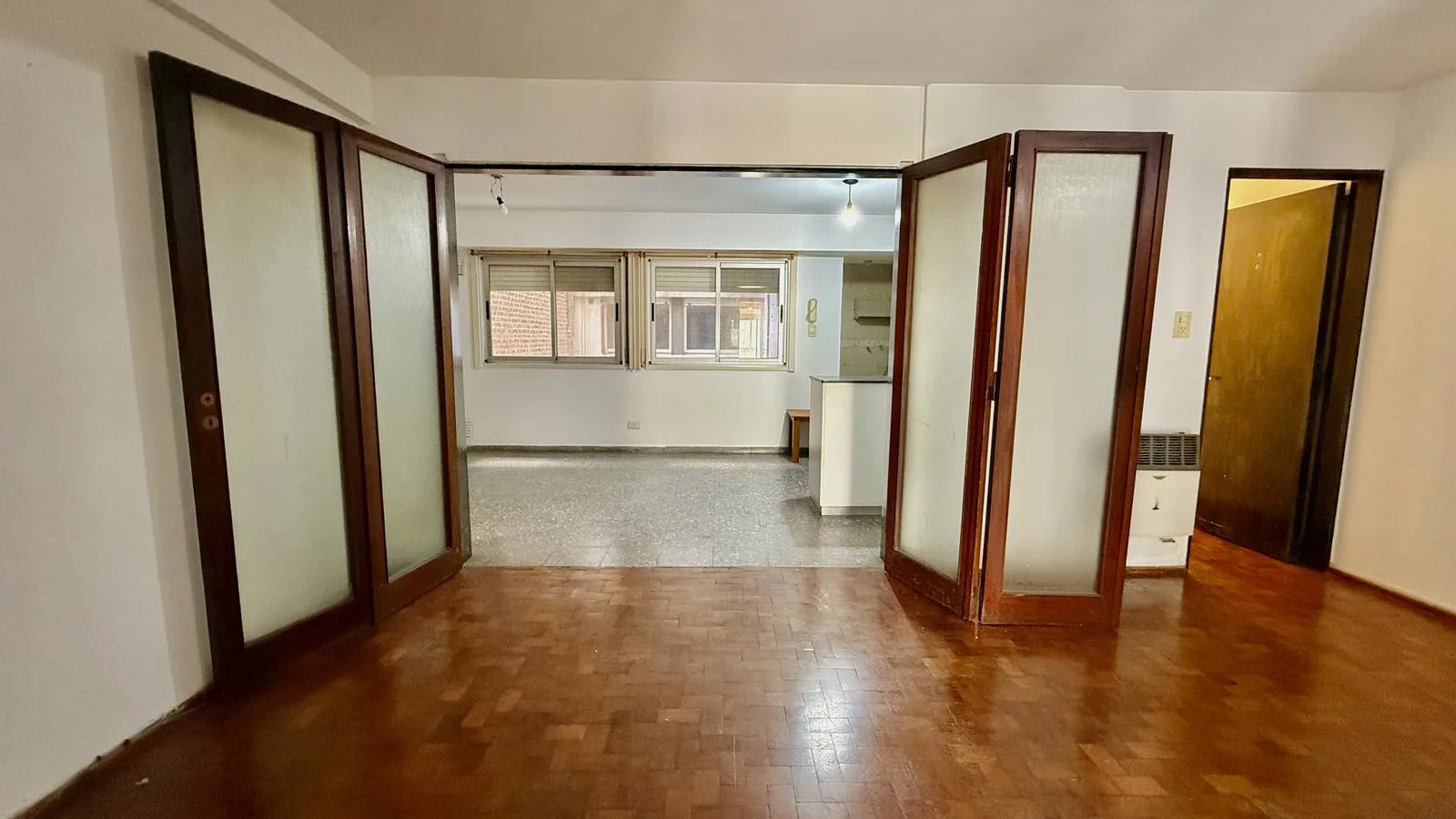 Paraguay 1100 - Departamento de dos dormitorios en venta - Rosario, Centro foto 3
