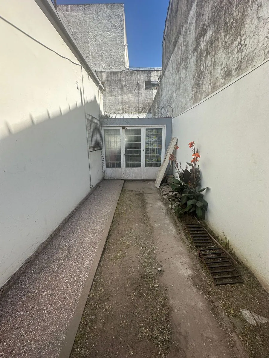 Venta Casa lote 10x15 - Zona Residencial/comercial foto 4