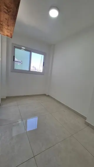 PRECIOSO DEPARTAMENTO EN VENTA DE DOS DORMITORIOS A PASOS DEL CENTRO DE LA CIUDAD DE POSADAS.- foto 4