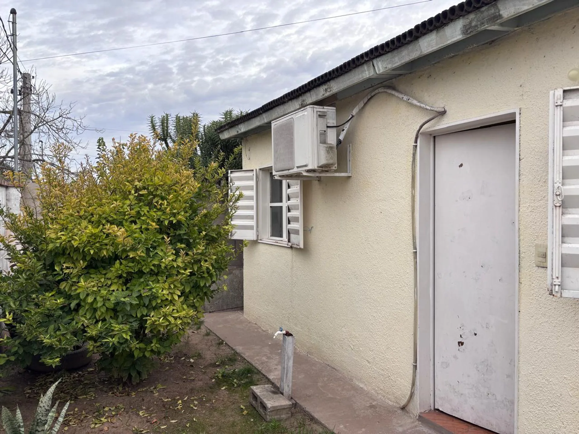 VENTA CASA 3 DORM EN MALVINAS ARGENTINAS foto 4