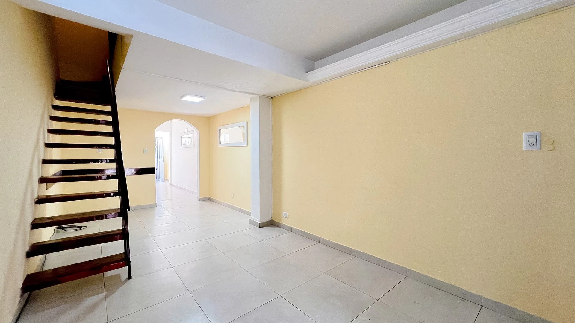 Venta duplex 3 amb barrio Villa Primera c cochera foto 3