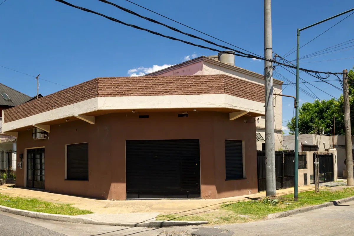 VENTA CASA, lote propio Boulogne  San  Isidro foto 2