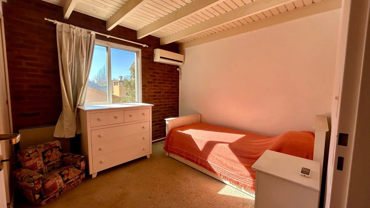 Casa en venta Barrio Lomas de Benavidez. foto 3
