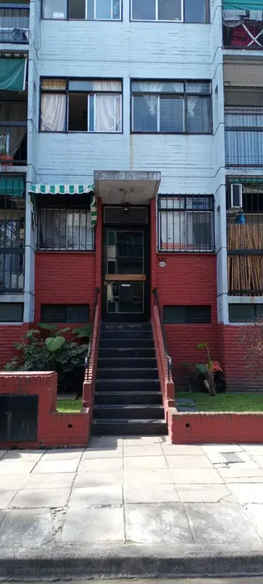 DEPARTAMETO PB MUY LINDA ZONA