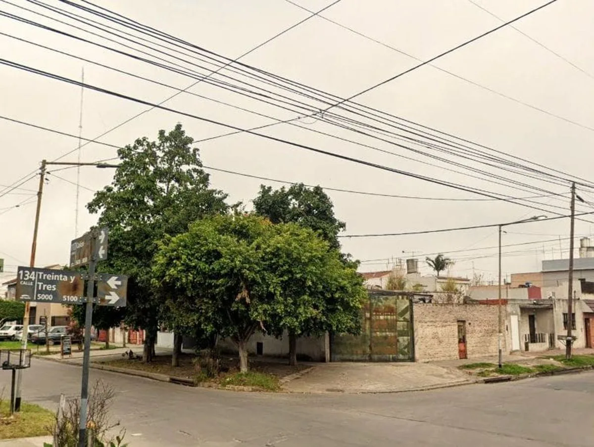 Lote en esquina 238 m2   Villa Ballester foto 4